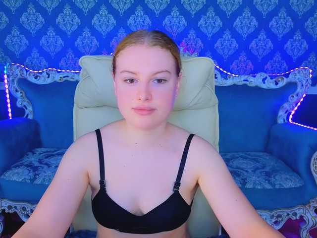 NastyaMurMeow live cam on BongaCams