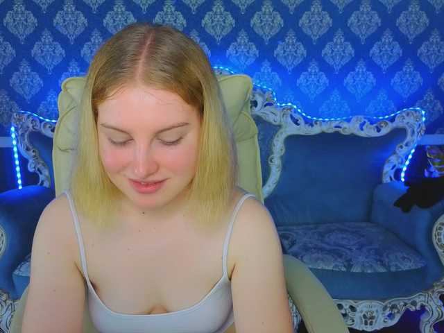 NastyaMurMeow live cam on BongaCams