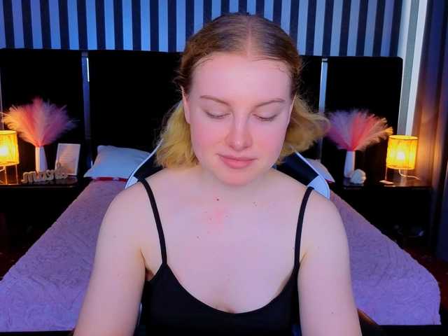 NastyaMurMeow live cam on BongaCams