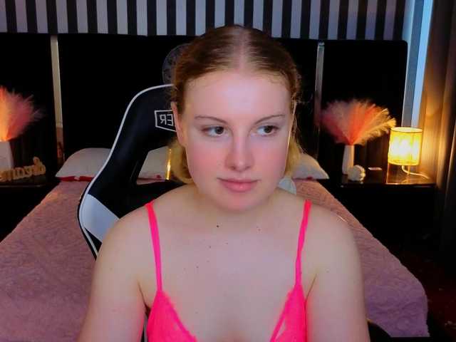 NastyaMurMeow live cam on BongaCams