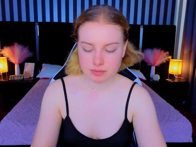 NastyaMurMeow live cam on BongaCams