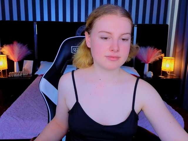 NastyaMurMeow live cam on BongaCams