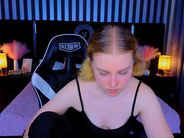 NastyaMurMeow live cam on BongaCams