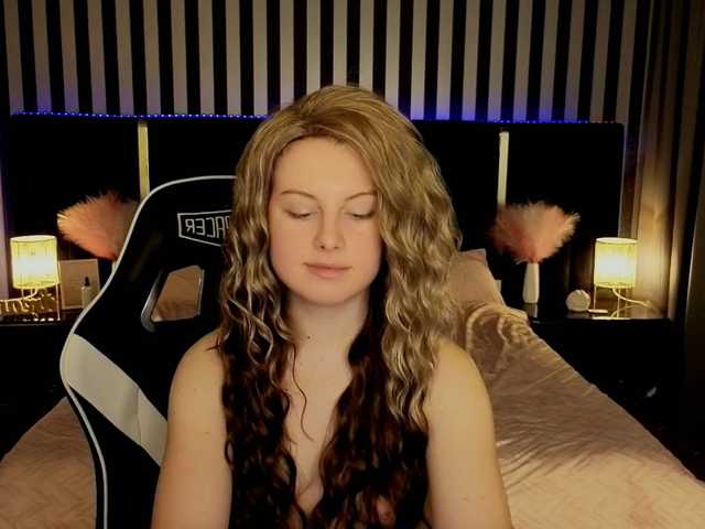 NastyaMurMeow live cam on BongaCams