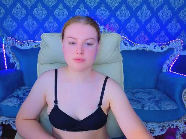 NastyaMurMeow live cam on BongaCams