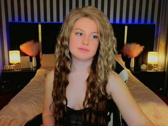 NastyaMurMeow live cam on BongaCams