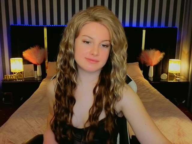 NastyaMurMeow live cam on BongaCams
