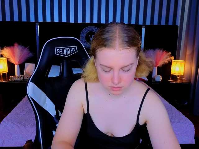 NastyaMurMeow live cam on BongaCams
