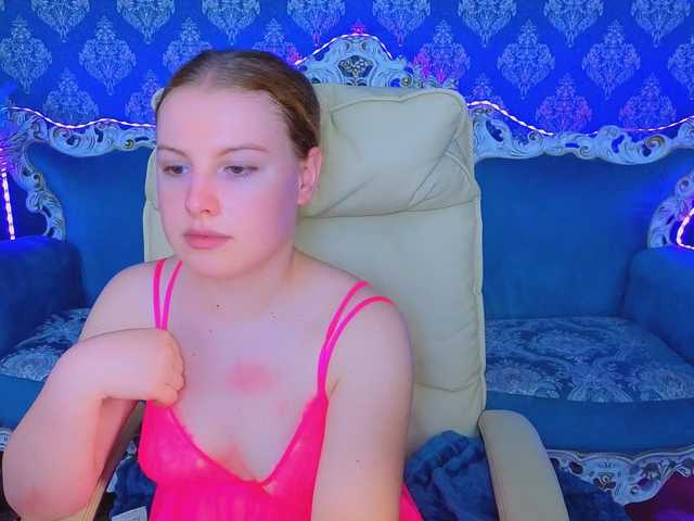 NastyaMurMeow live cam on BongaCams