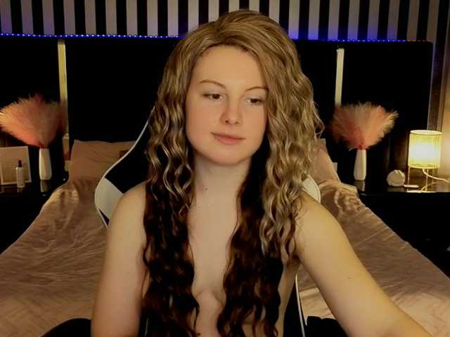 NastyaMurMeow live cam on BongaCams