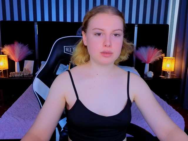 NastyaMurMeow live cam on BongaCams