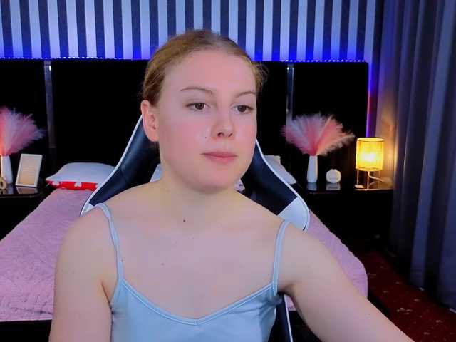NastyaMurMeow live cam on BongaCams