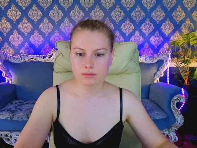 NastyaMurMeow webcam