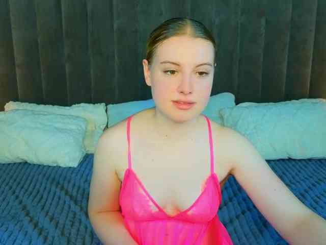 NastyaMurMeow webcam