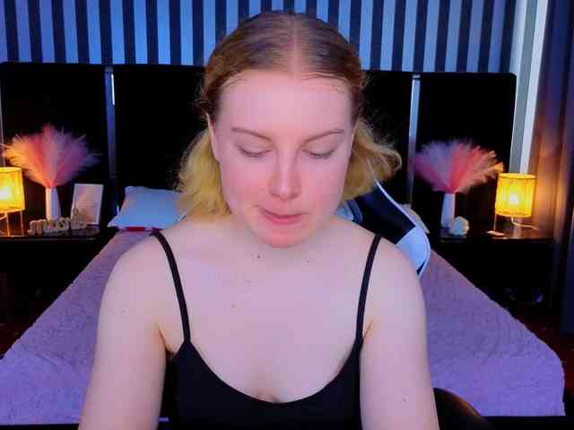 NastyaMurMeow webcam
