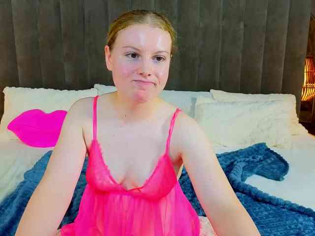 NastyaMurMeow webcam