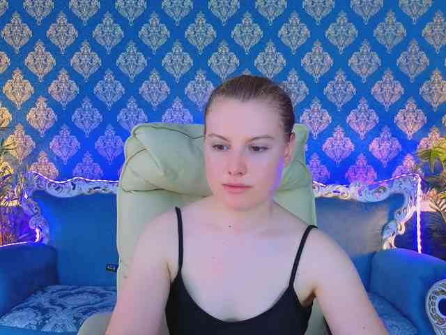 NastyaMurMeow webcam