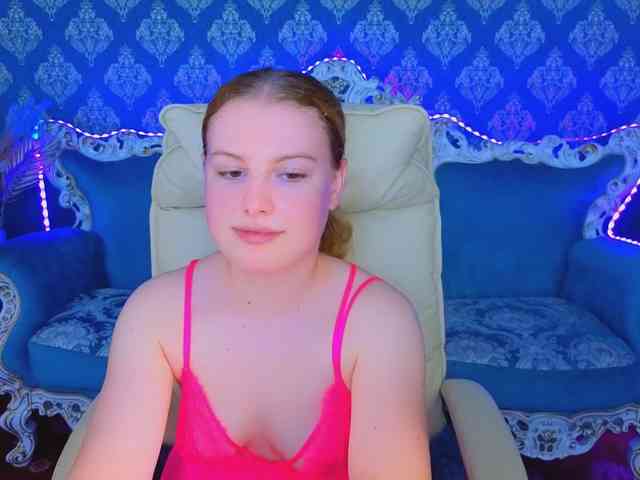 NastyaMurMeow webcam