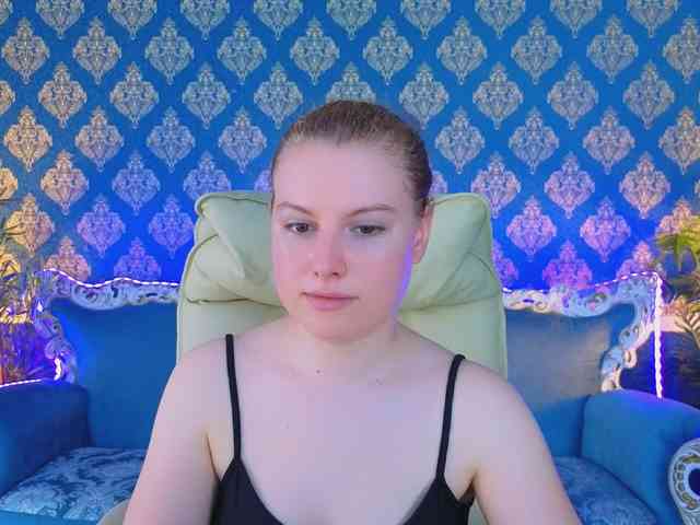 NastyaMurMeow webcam