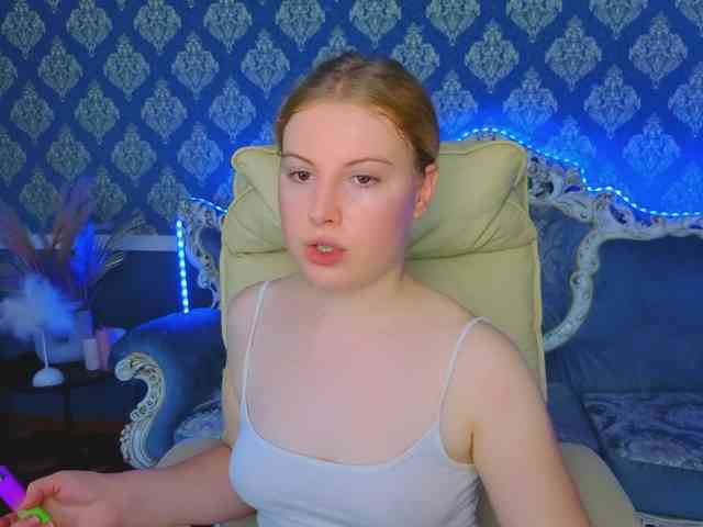 NastyaMurMeow webcam