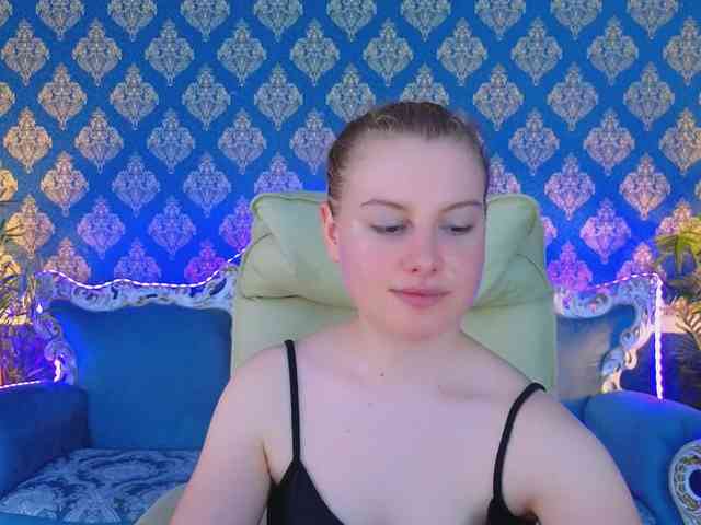 NastyaMurMeow webcam