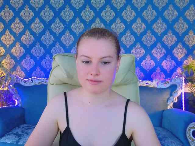 NastyaMurMeow webcam
