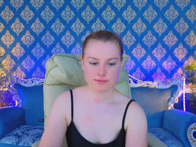 NastyaMurMeow webcam