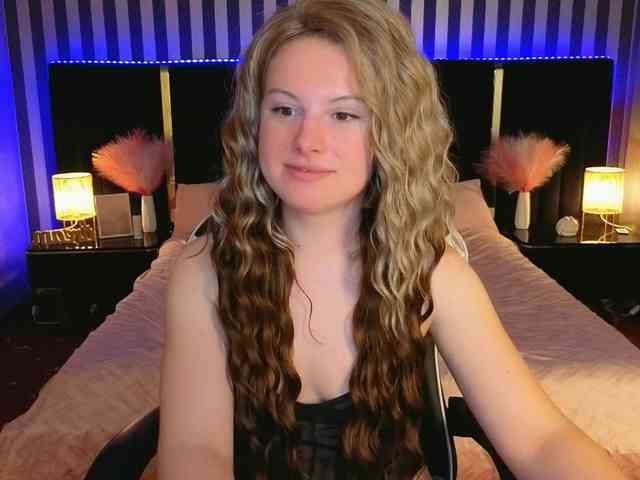 NastyaMurMeow webcam