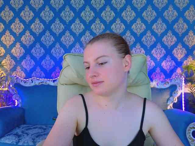 NastyaMurMeow webcam