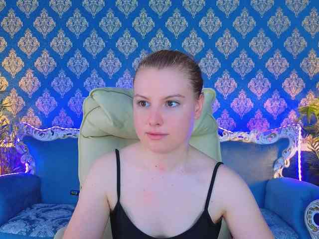 NastyaMurMeow webcam