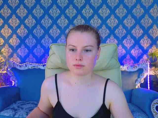 NastyaMurMeow webcam