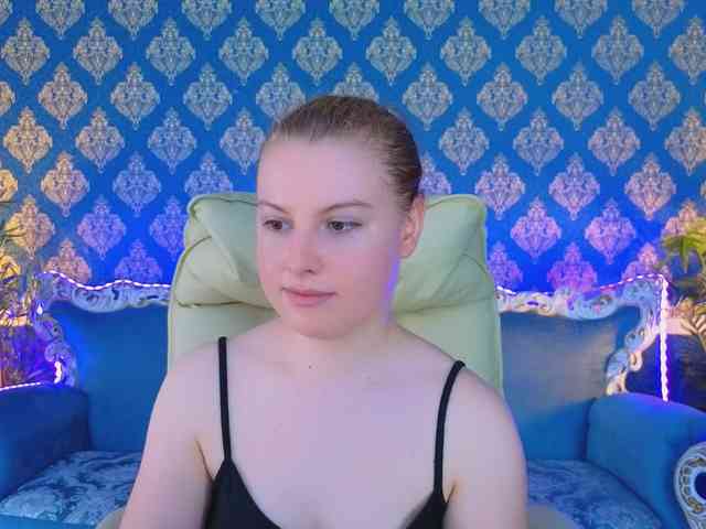 NastyaMurMeow webcam