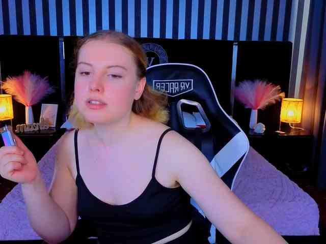 NastyaMurMeow webcam