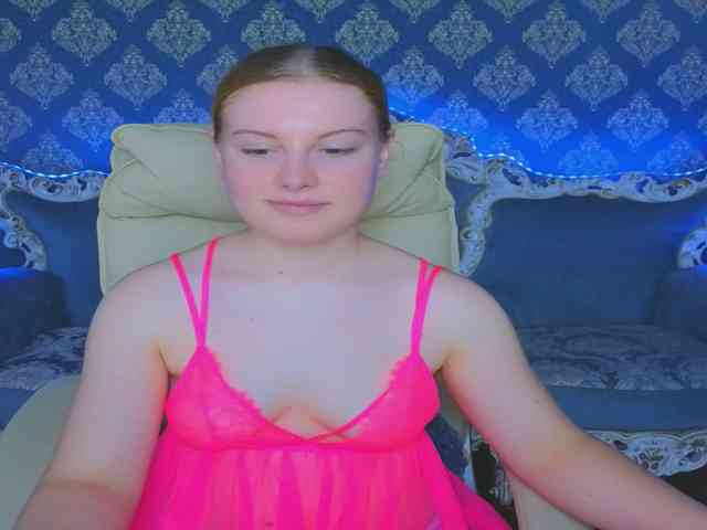 NastyaMurMeow webcam