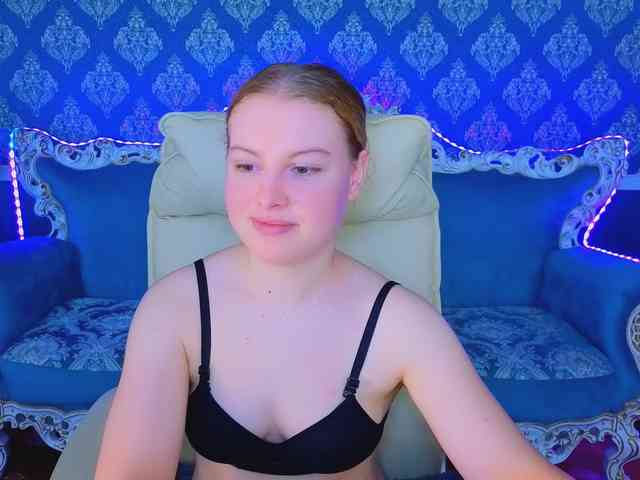 NastyaMurMeow webcam