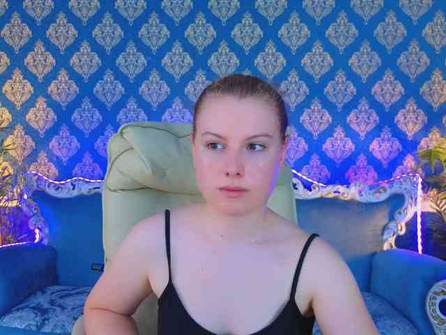 NastyaMurMeow webcam