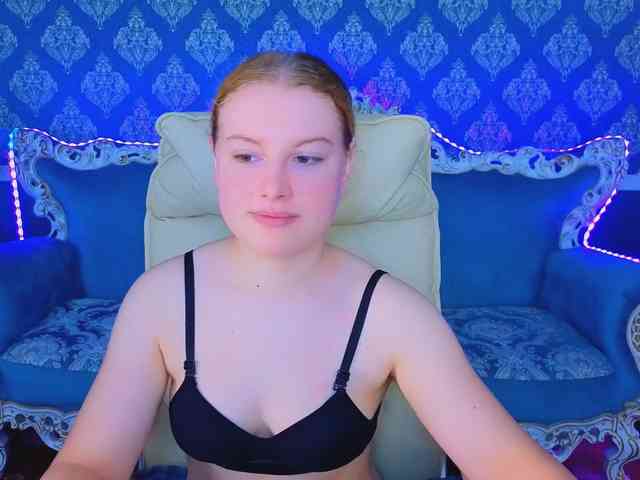 NastyaMurMeow webcam