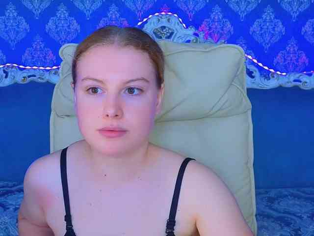 NastyaMurMeow webcam