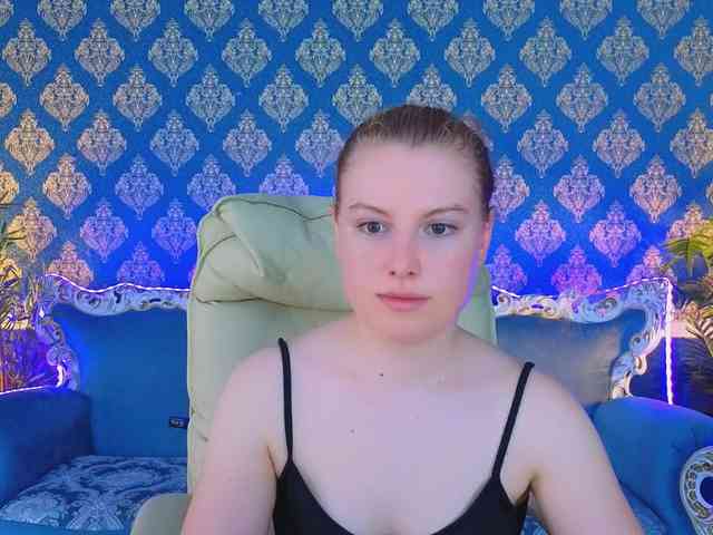 NastyaMurMeow webcam