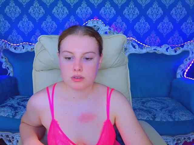 NastyaMurMeow webcam
