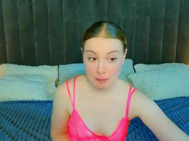 NastyaMurMeow webcam