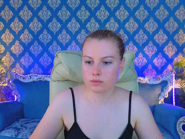 NastyaMurMeow webcam