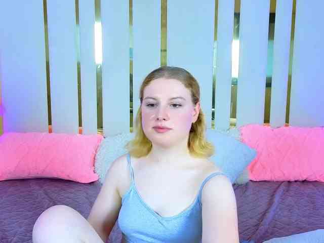 NastyaMurMeow webcam