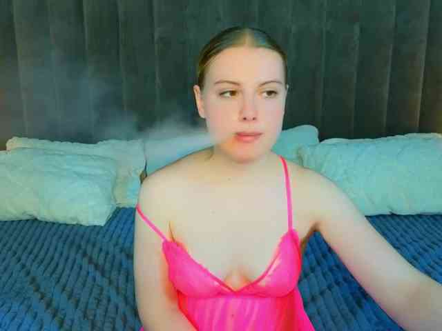 NastyaMurMeow webcam