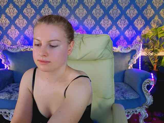 NastyaMurMeow webcam