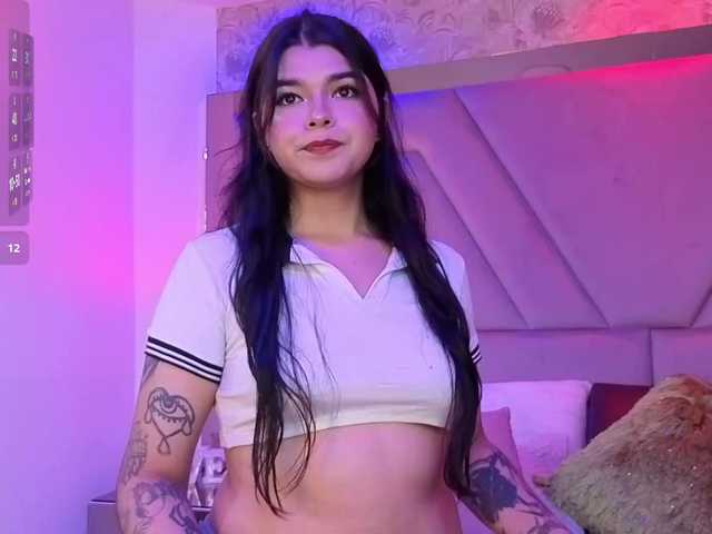 HannaEvans live cam on BongaCams
