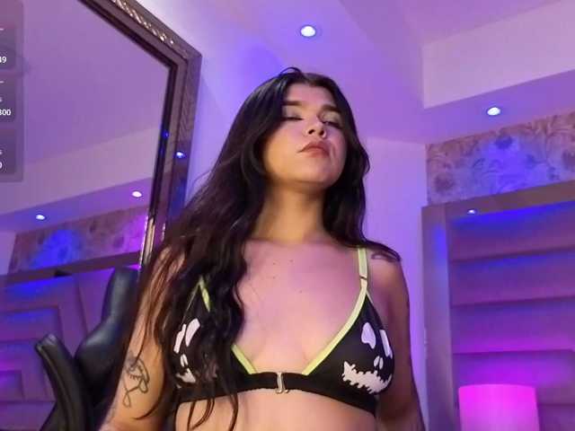 HannaEvans live cam on BongaCams