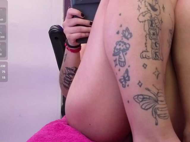 HannaEvans live cam on BongaCams