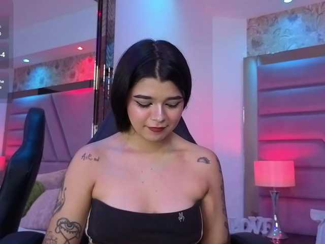 HannaEvans live cam on BongaCams