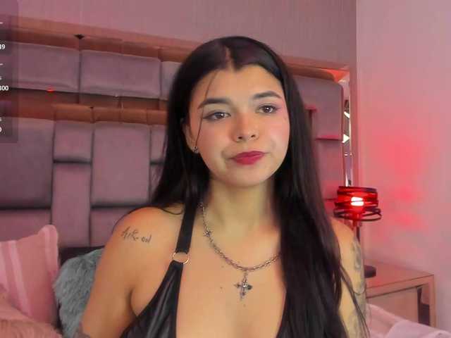 HannaEvans live cam on BongaCams